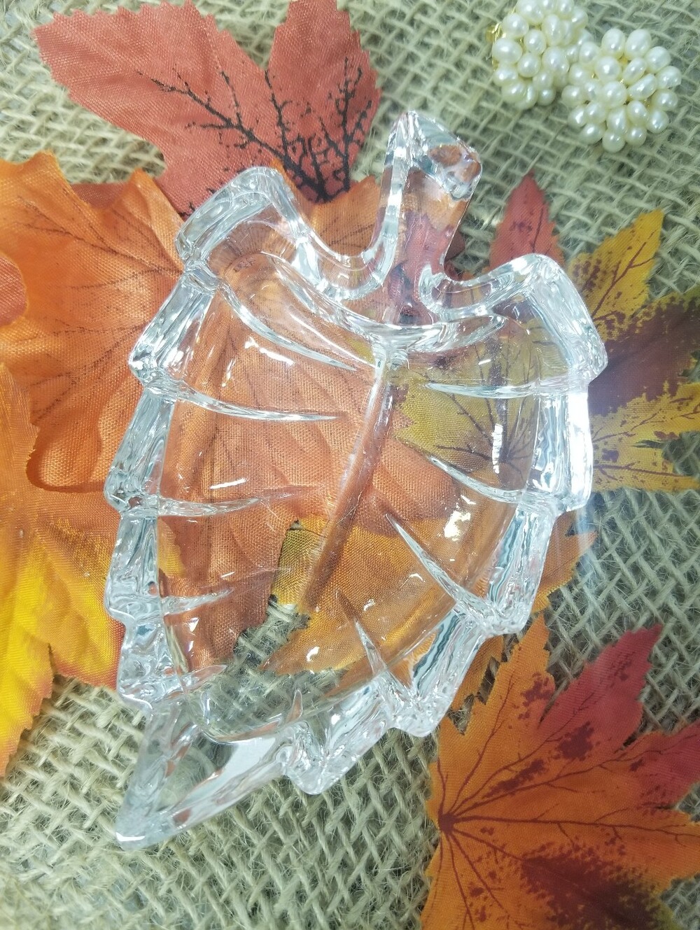 Vintage Crystal Leaf Trinket Dish - Picture 3 of 6